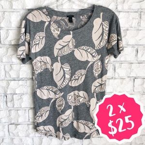 (2x$25)🔅J.Crew Leaf Pattern Gold TShirt-SizeXXS🔅